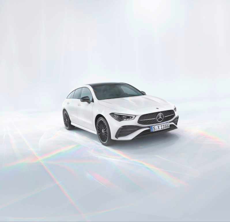 Mercedes-Benz CLA 2023 (8).jpg