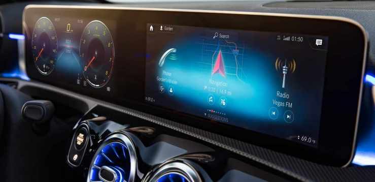 Sistema-multimediale-MBUX-Mercedes-Benz.jpg