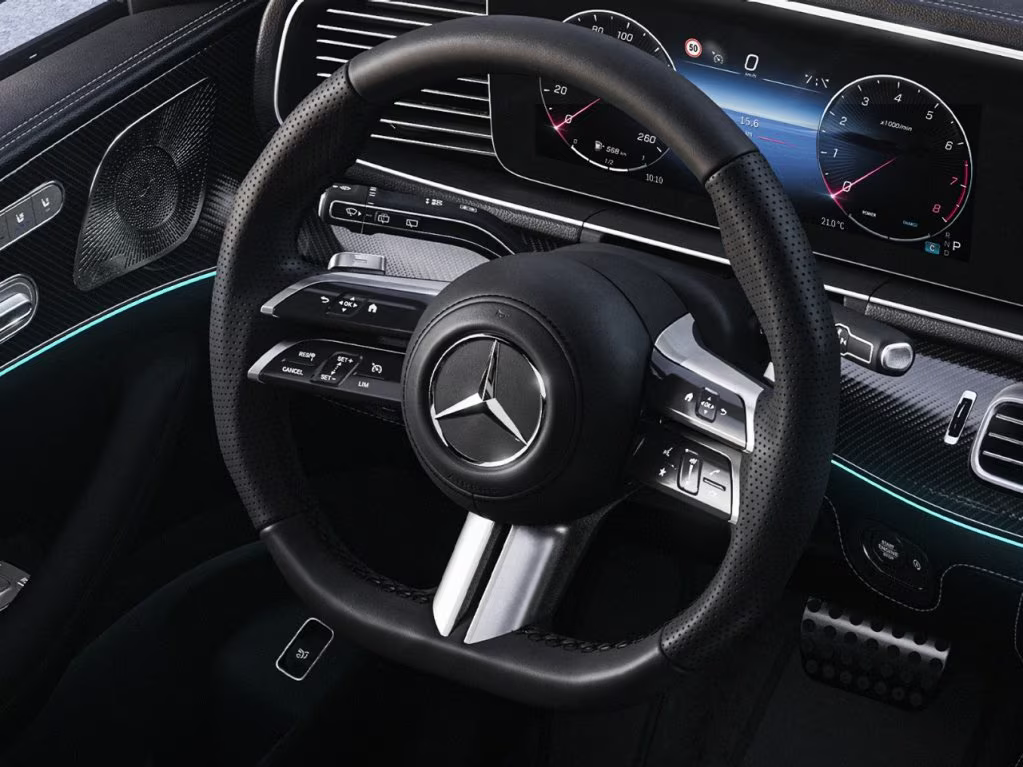 mercedes-benz-gle-suv-v167-interior-highlights-front-hotspot-steering-wheel-1612x1209-01-2023.png